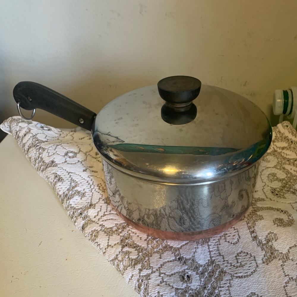 Vintage Revere Ware copper clad stainless 2 quart saucepan hang ring